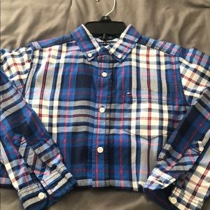 Tommy Hilfiger LS button down shirt